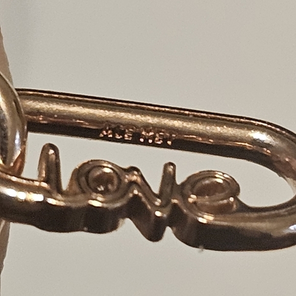 Authentic Pandora ME Styling Love Word Link - Picture 3 of 3